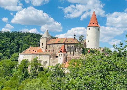 Objevte Skryté Perly Středočeského Kraje: Od Hradů po Přírodu